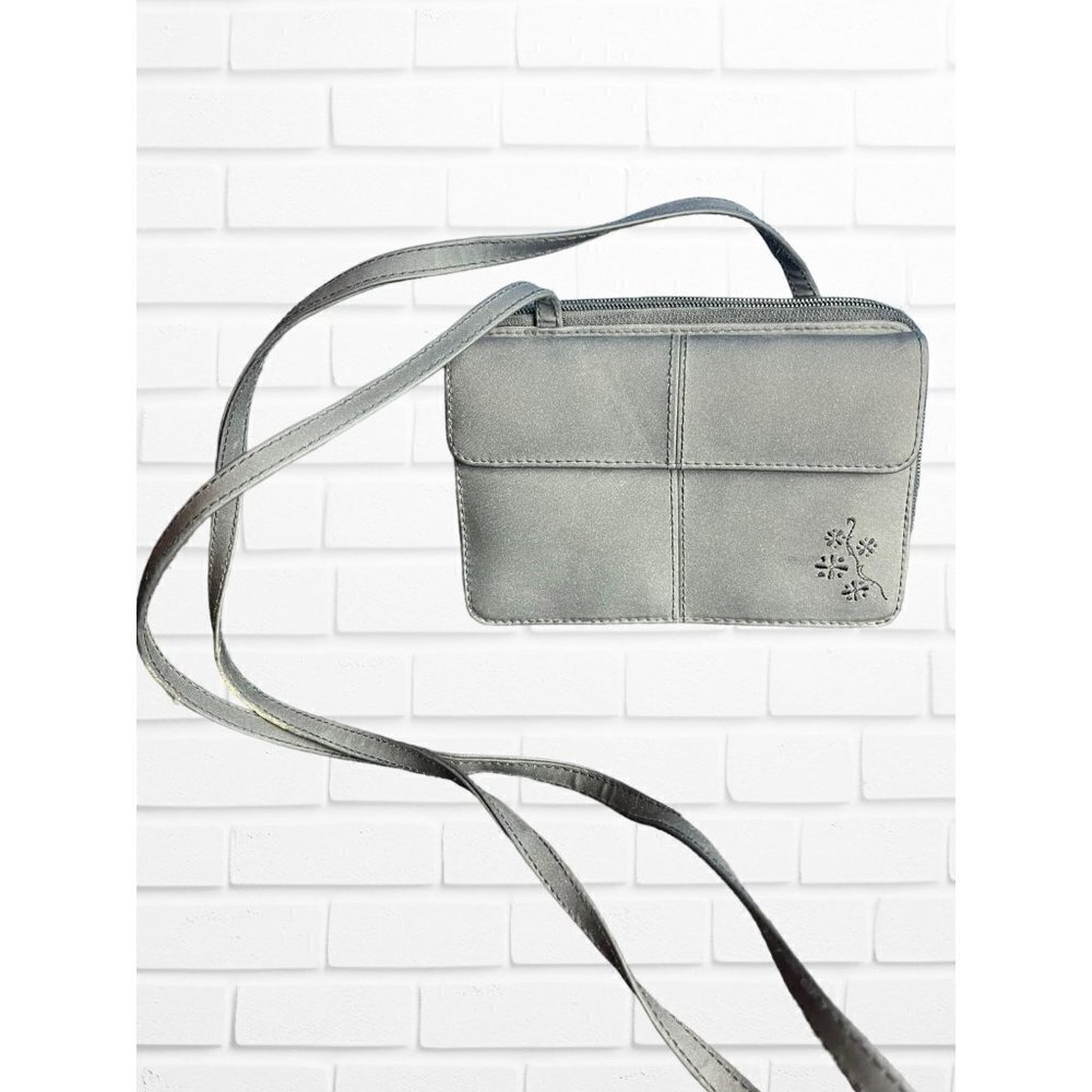 5/$25 Kathy Ireland Purse Crossbody Grey Blue‎ Flower Floral